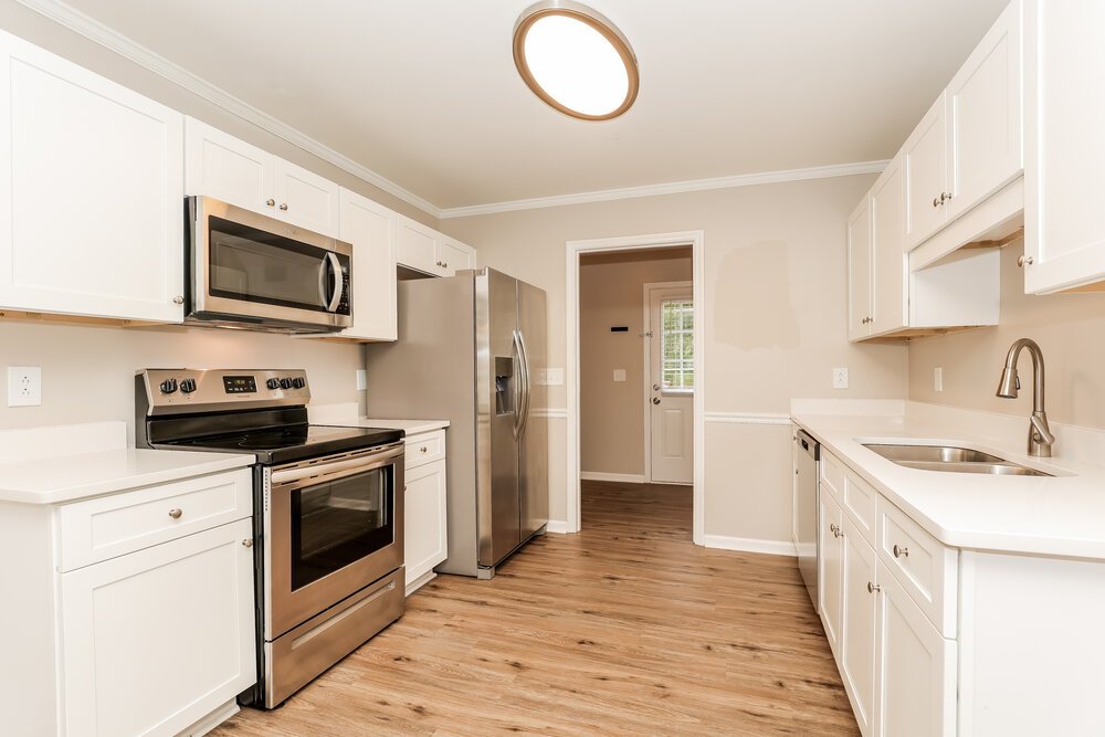 3-Bed Rental on 2409 Racquet Club photo 9