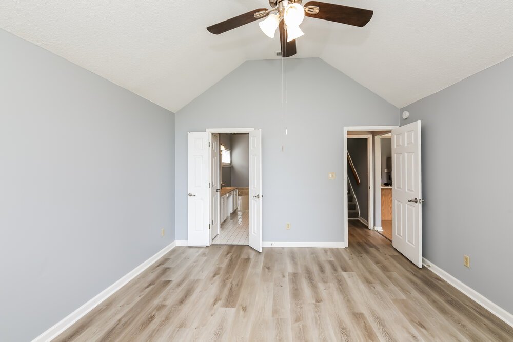 3-Bed Rental on 11203 Cashmere Wood photo 9