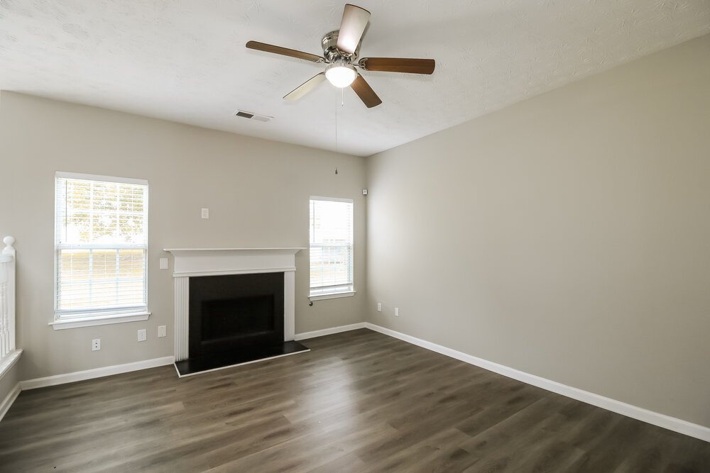 4-Bed Rental on 80 Greenway Dr photo 10