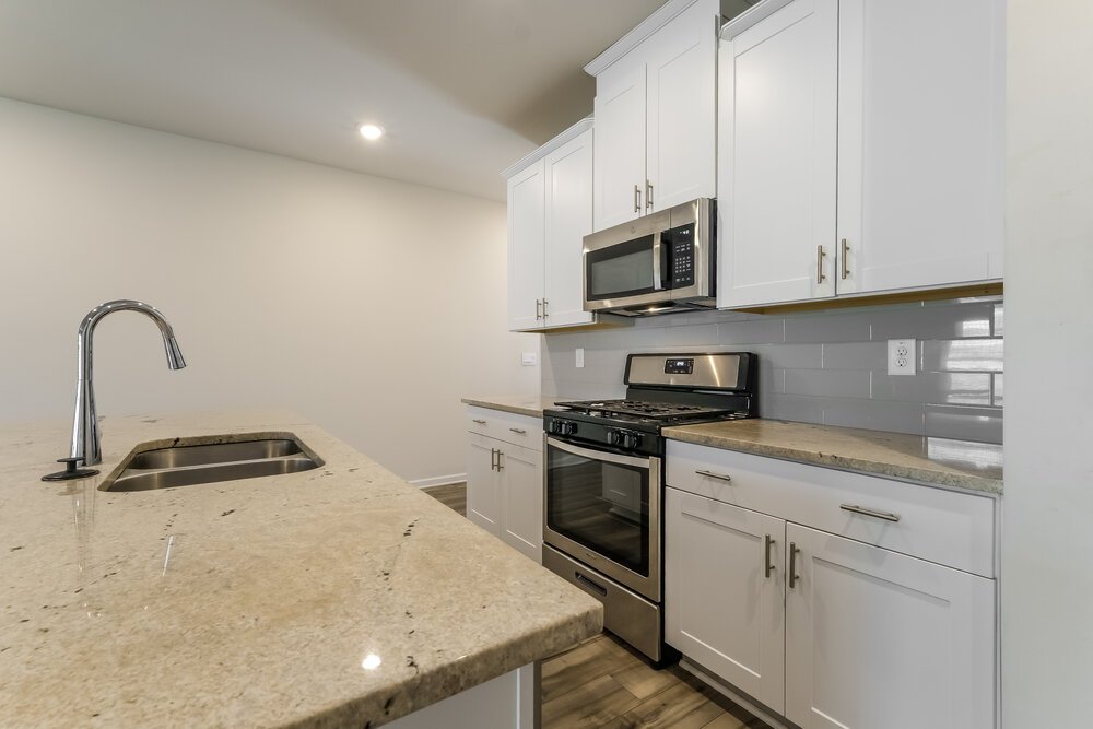 3-Bed Rental on 1672 Villageside Ct photo 10