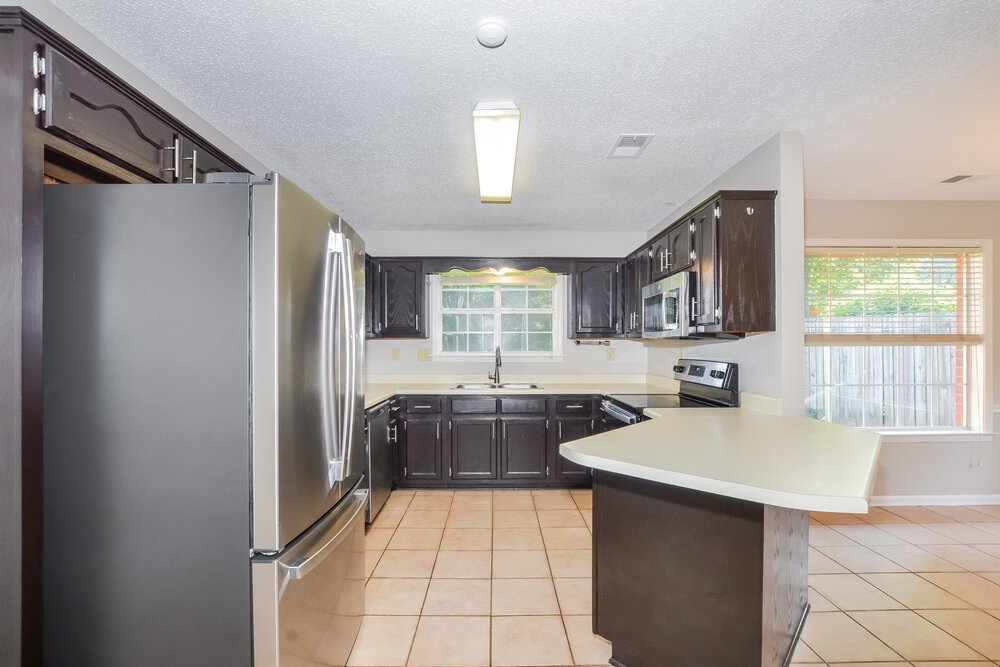 3-Bed Rental on 6641 Bright Star photo 10