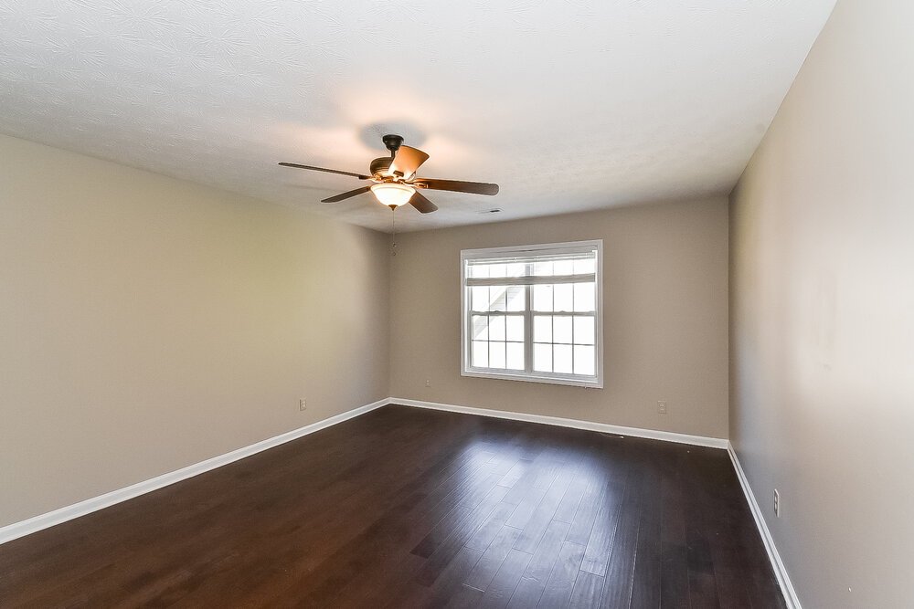 4-Bed Rental on 2091 Samantha Cir photo 10