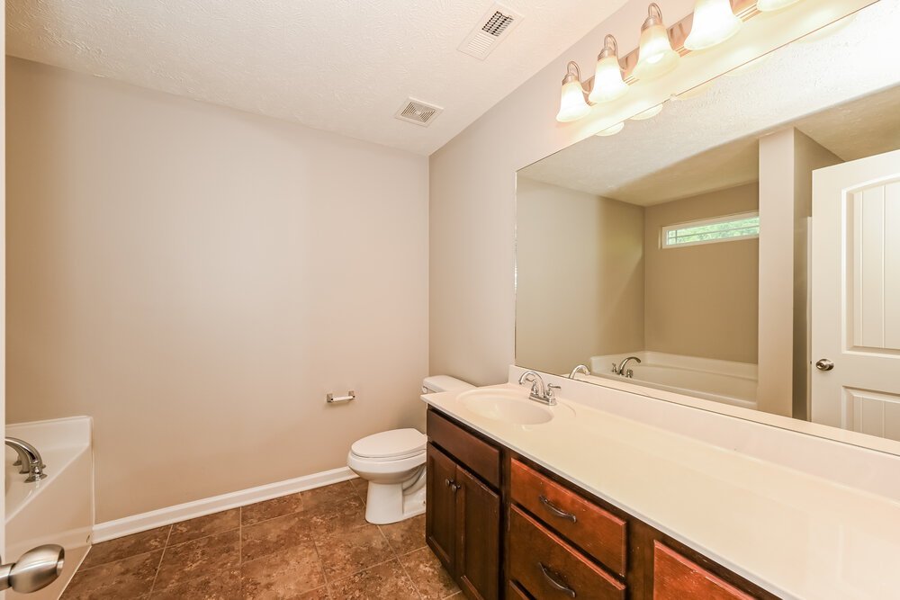 4-Bed Rental on 2919 Painted Pony photo 10