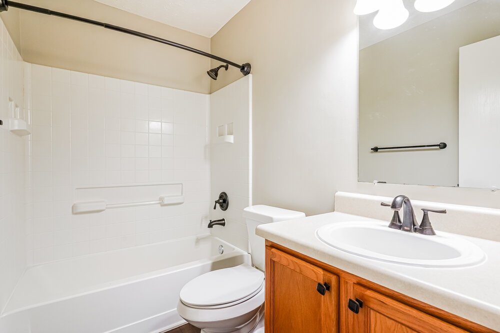 3-Bed Rental on 2735 Sutherland Dr photo 10