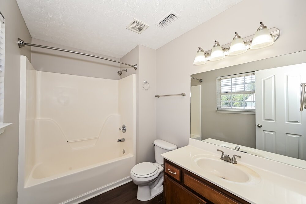 4-Bed Rental on 2834 Wellington Pl photo 10