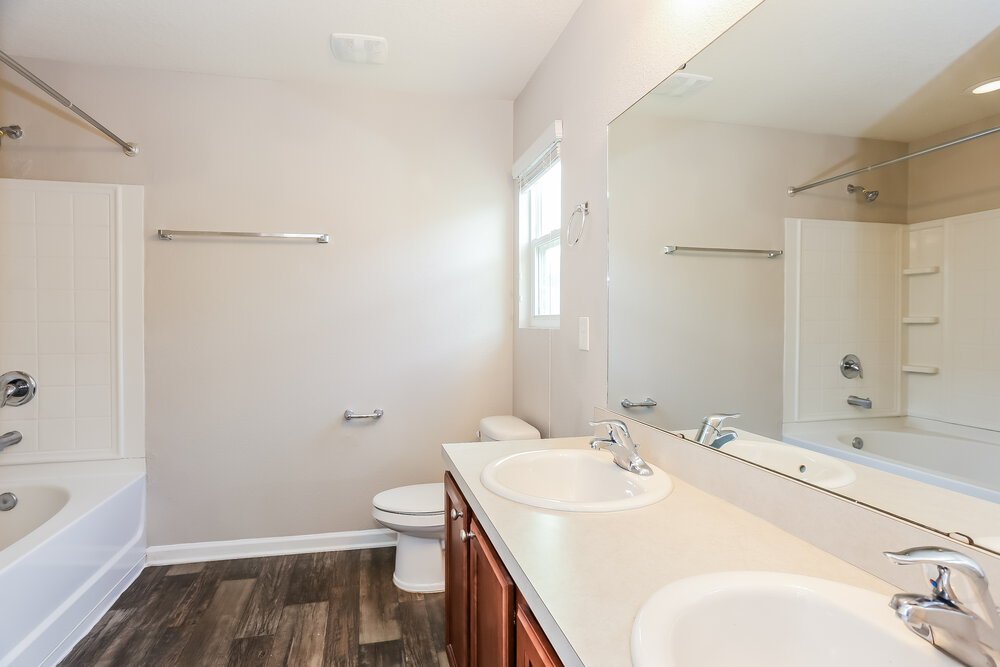3-Bed Rental on 2067 Tyson Lake photo 10