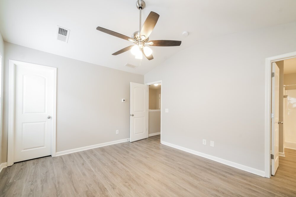 3-Bed Rental on 42 Everette Cir photo 10