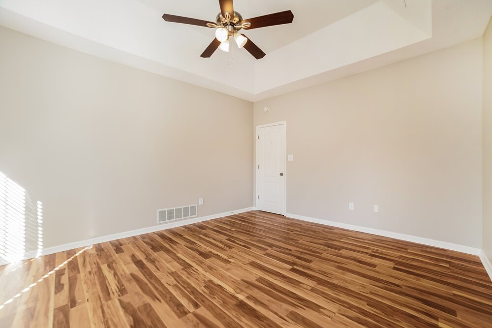 3-Bed Rental on 2221 Linda Shore photo 10