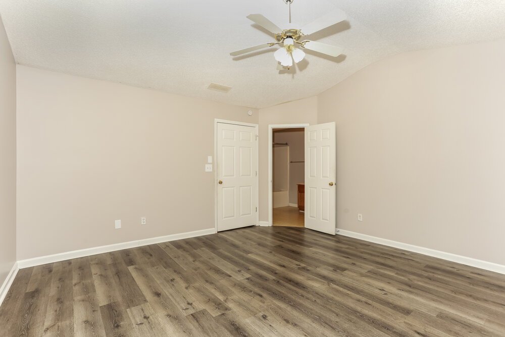 3-Bed Rental on 340 Parkway Road photo 10