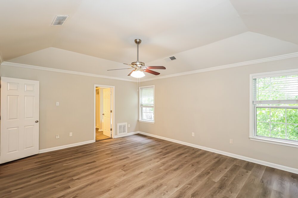 4-Bed Rental on 4970 Promenade Dr photo 10