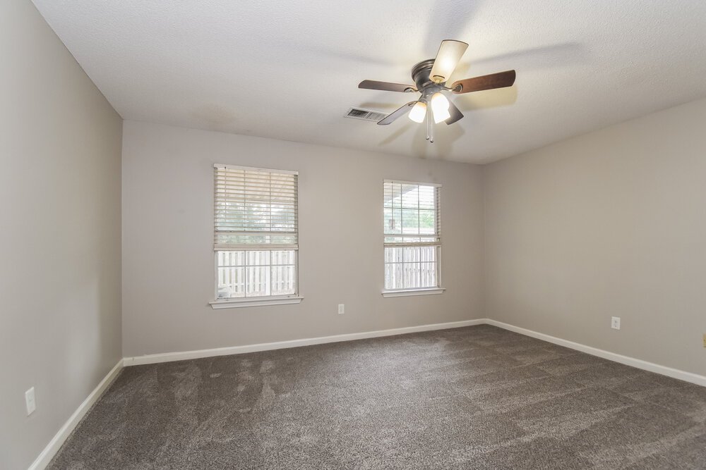 3-Bed Rental on 7189 Atterbury Cir photo 10
