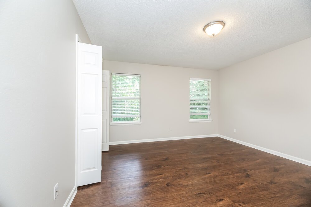 3-Bed Rental on 7911 Melvin Rd photo 10