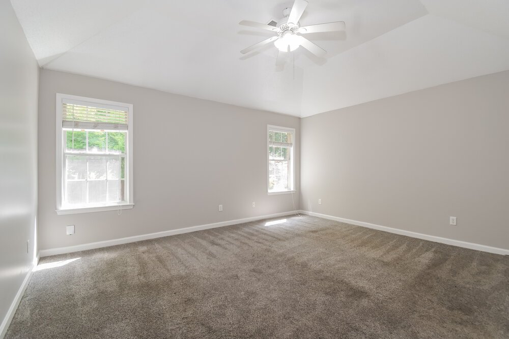 3-Bed Rental on 7510 Bakers Glenn photo 10