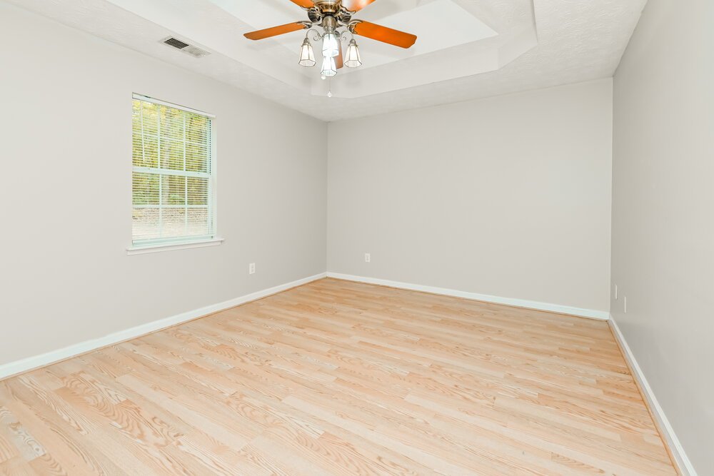 3-Bed Rental on 85 Lakeside Dr photo 10