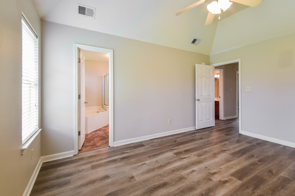 3-Bed Rental on 4088 Carroll Dr photo 10