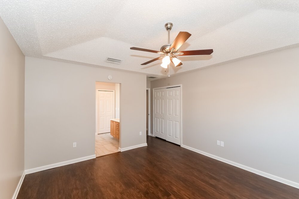 4-Bed Rental on 2653 Fernleaf Dr photo 10