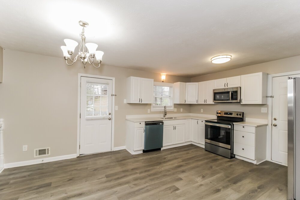 4-Bed Rental on 6492 Meadow Lark photo 10