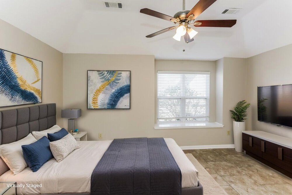 3-Bed Rental on 5305 N Oak photo 10
