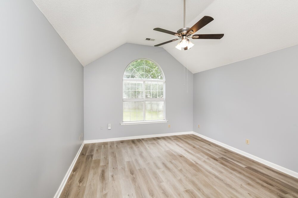 3-Bed Rental on 11203 Cashmere Wood photo 10
