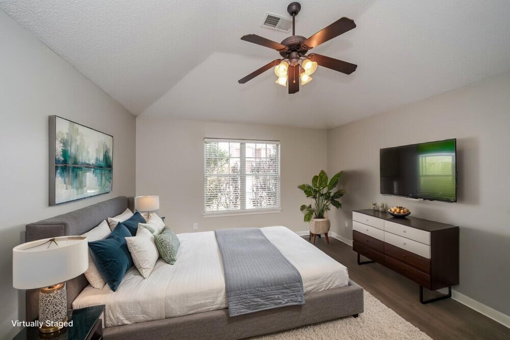 3-Bed Rental on 1719 Brentford Cv photo 10