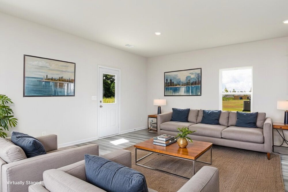 4-Bed Rental on 732 Berkeley Dr photo 10