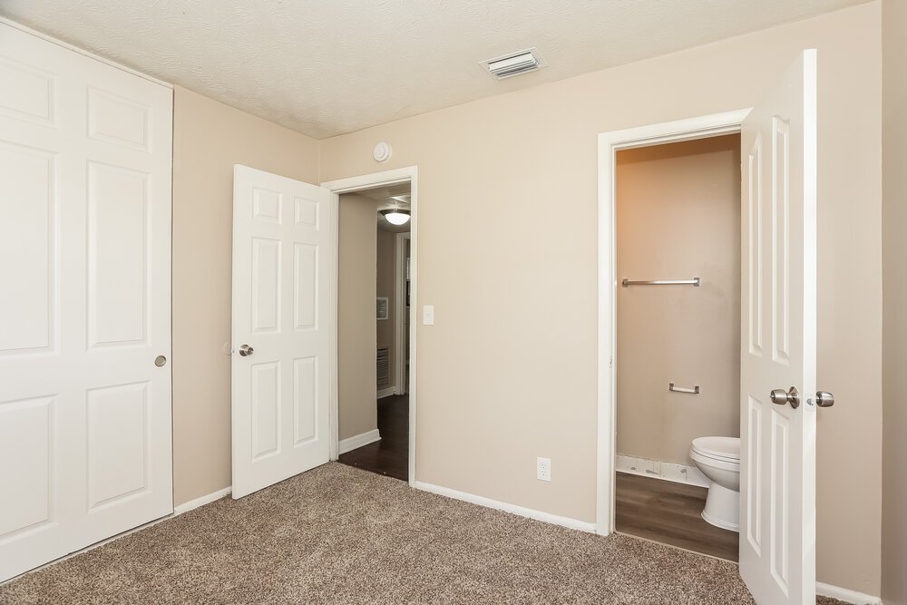 3-Bed Rental on 7233 Eudine Dr photo 10