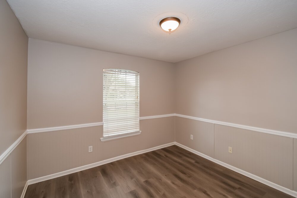 3-Bed Rental on 1299 Summit Oaks photo 11
