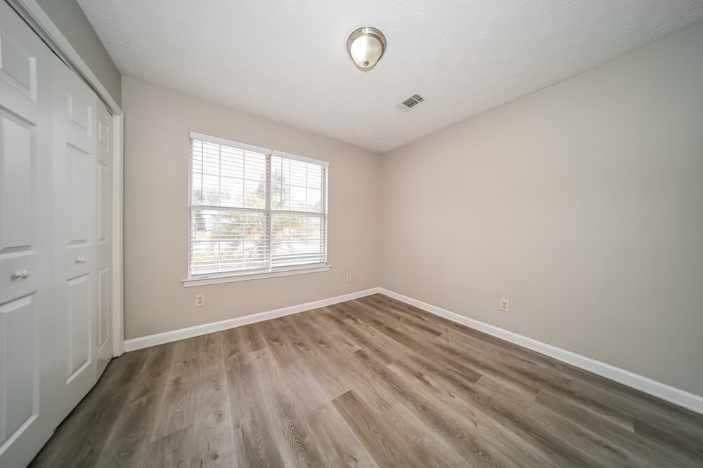 3-Bed Rental on 204 Adam Cir photo 11