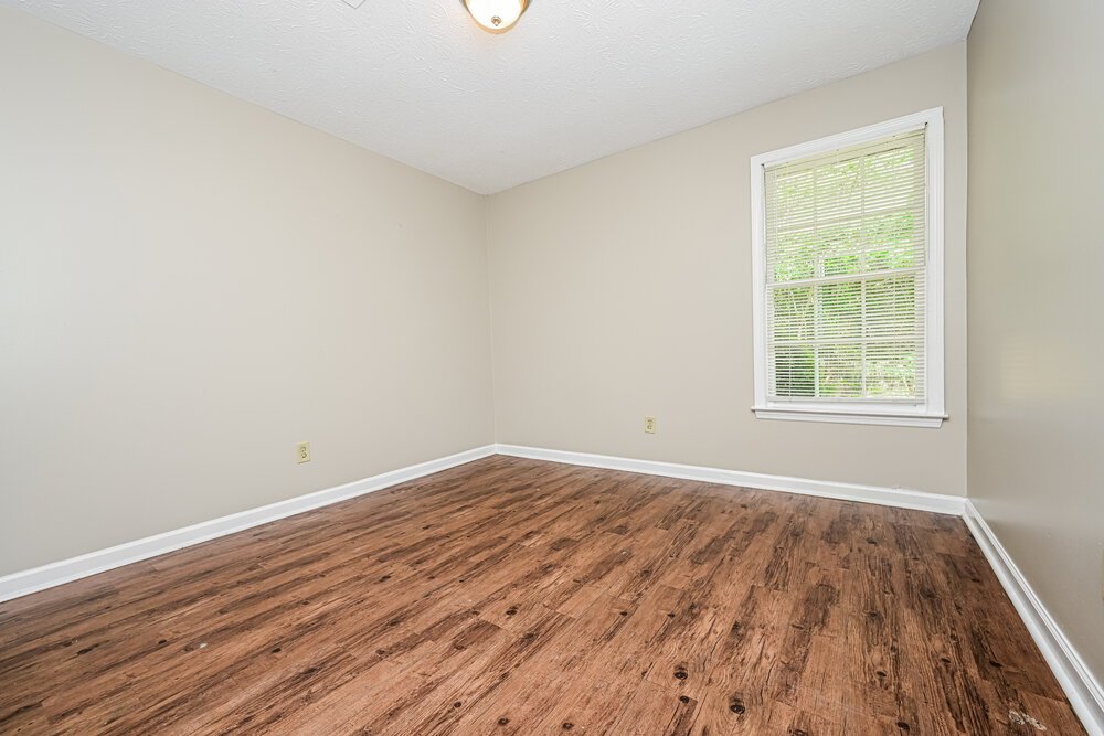 3-Bed Rental on 1161 Salisbury Trl photo 11