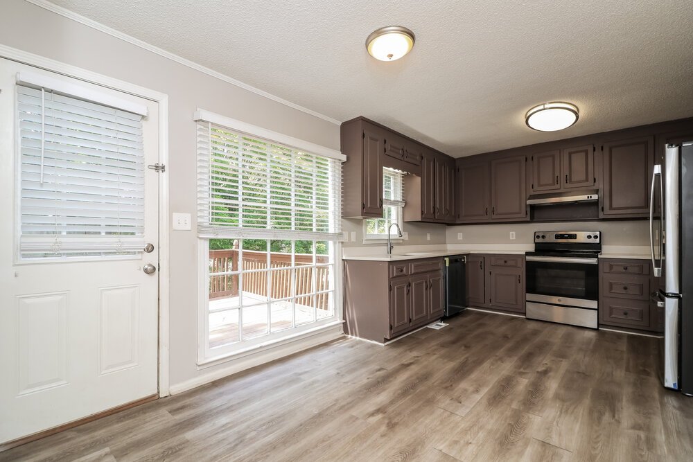 3-Bed Rental on 2981 Sutton Dr photo 11