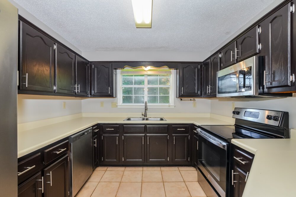 3-Bed Rental on 6641 Bright Star photo 11