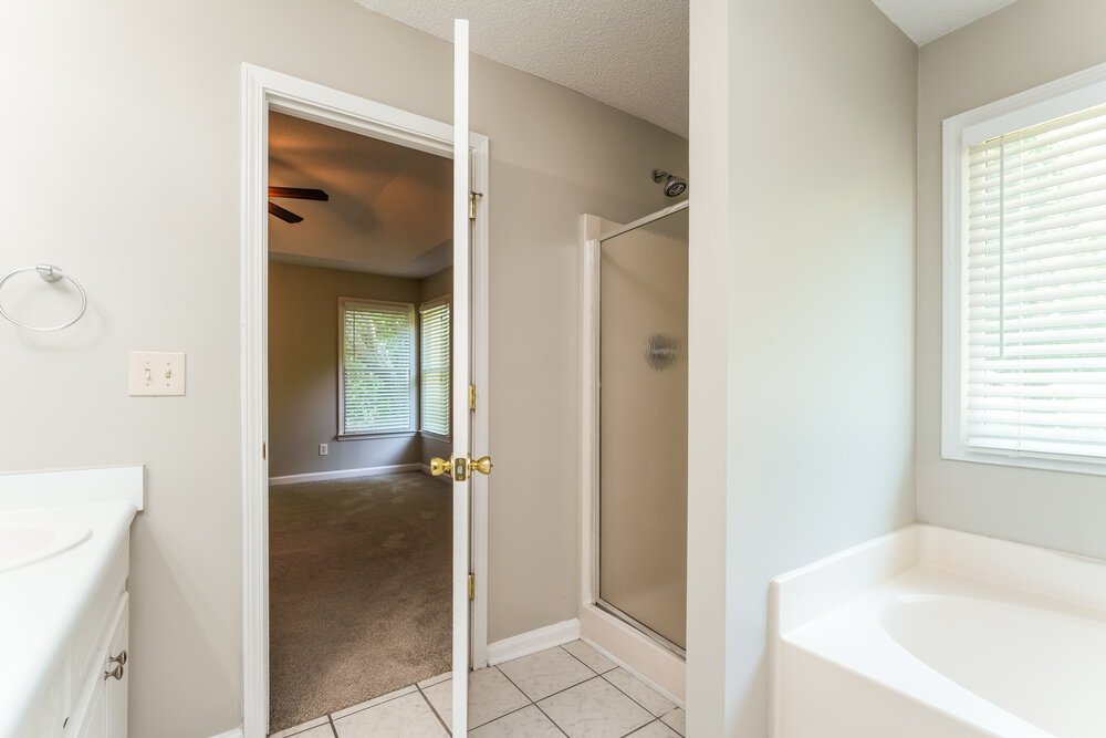 3-Bed Rental on 4091 S Fork photo 11
