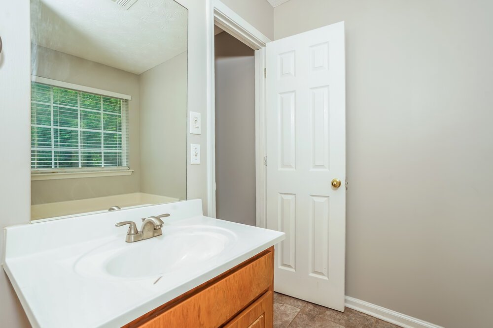 4-Bed Rental on 243 Rocky Point photo 11