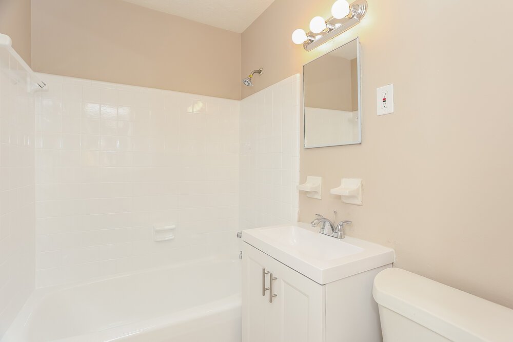 3-Bed Rental on 7233 Eudine Dr photo 11