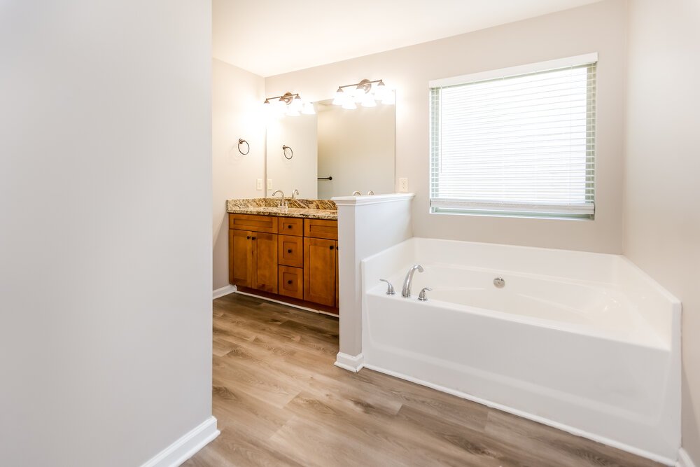 4-Bed Rental on 137 Bethany Manor photo 11