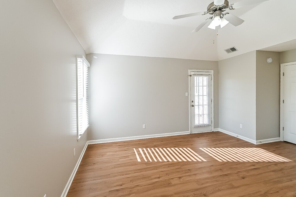 3-Bed Rental on 6480 Cheyenne Dr photo 11