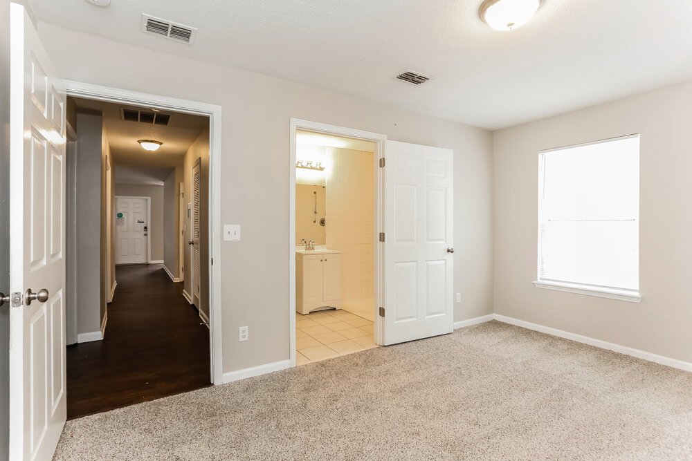 3-Bed Rental on 3747 Peachtree St photo 11