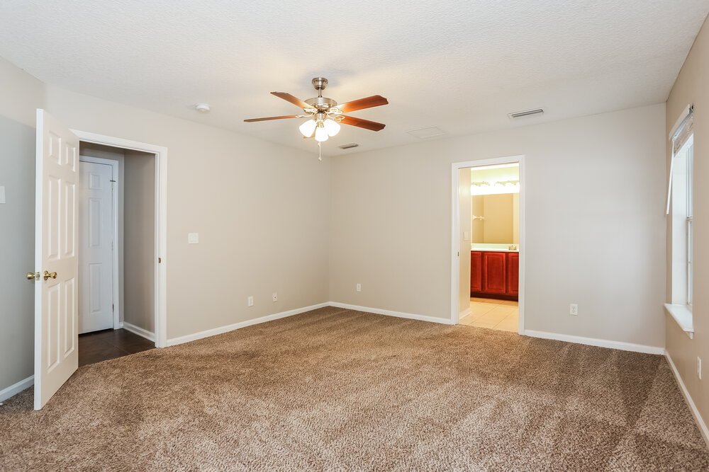 4-Bed Rental on 741 Indigo Run photo 11