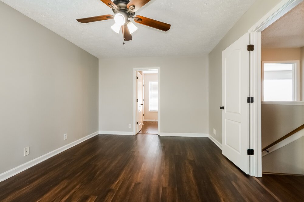 3-Bed Rental on 804 Cainbrook Ct photo 11