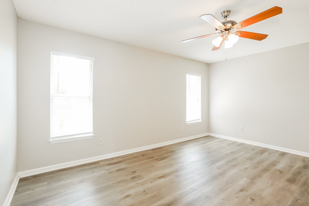 3-Bed Rental on 330 Canoe Cir photo 11