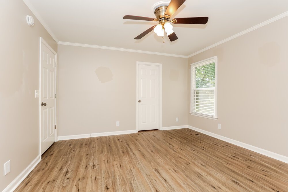 3-Bed Rental on 2409 Racquet Club photo 11