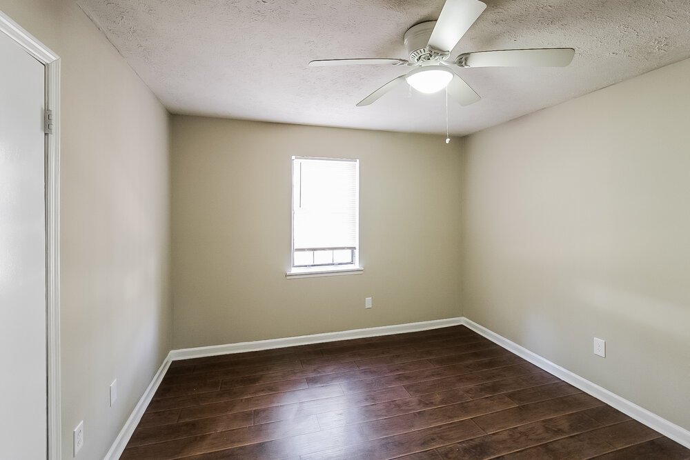 3-Bed Rental on 119 Richard Way photo 11