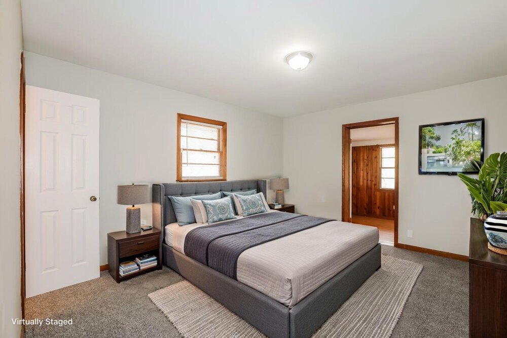 2-Bed Rental on 2147 Camp Circle photo 11