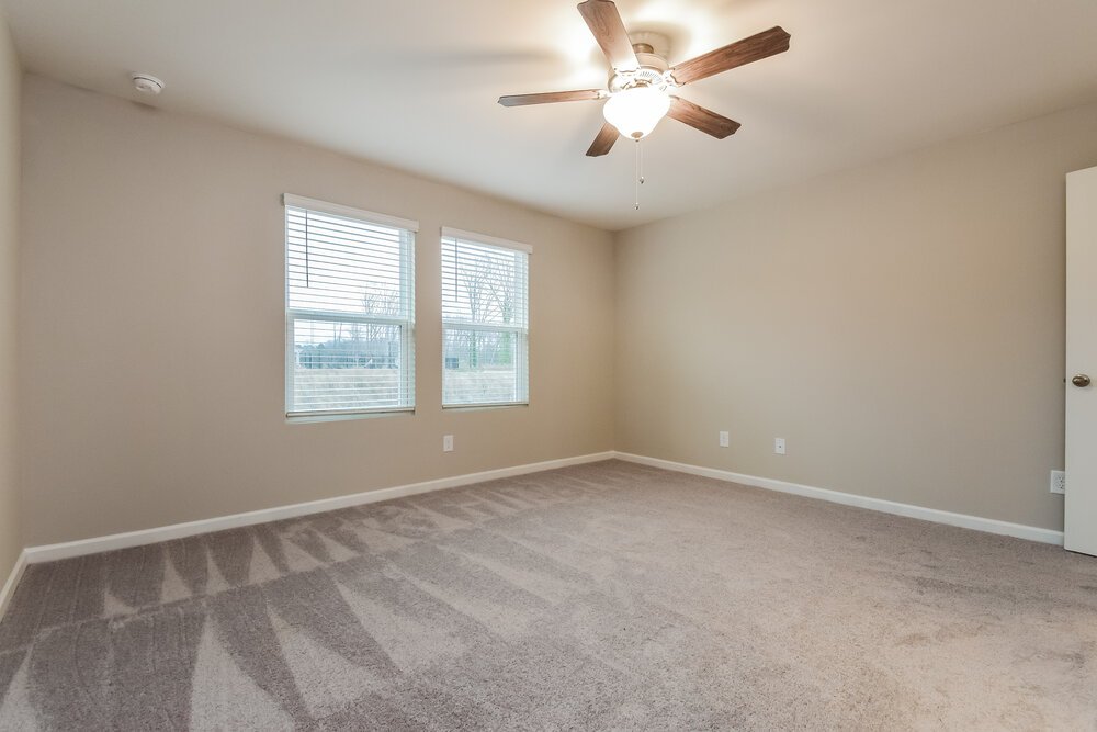 4-Bed Rental on 525 Knightsbridge Lane photo 11