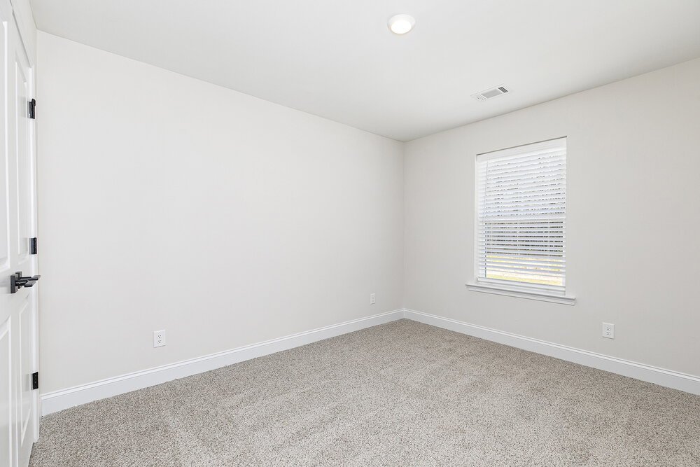 4-Bed Rental on 80 Cantrell Way photo 11