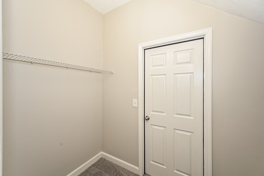 4-Bed Rental on 2834 Wellington Pl photo 11