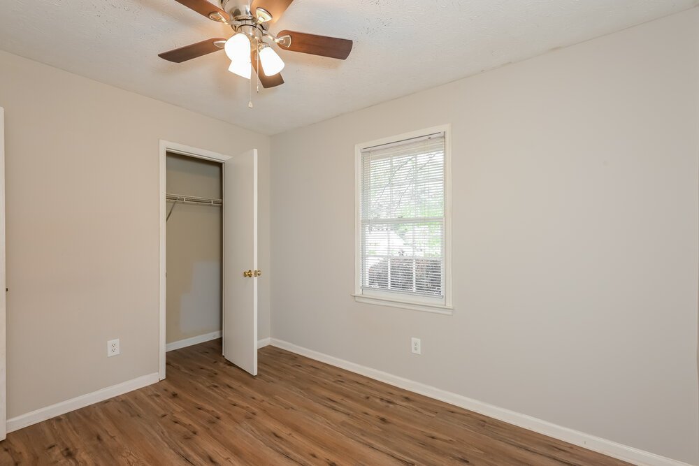 3-Bed Rental on 411 Cindy Drive photo 12