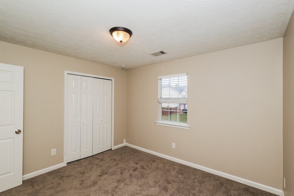 3-Bed Rental on 5599 Rock Shoals photo 12