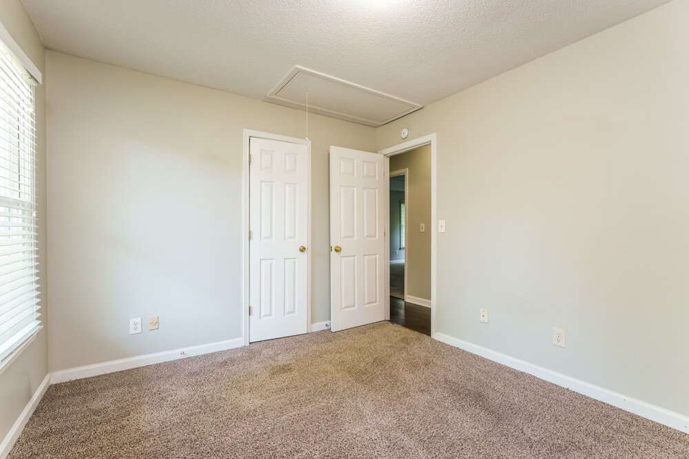 3-Bed Rental on 4091 S Fork photo 12