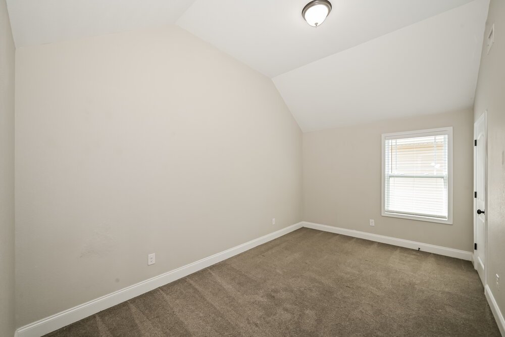 4-Bed Rental on 1217 Catawba Way photo 12